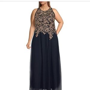 Betsy & Adam Black and Gold Maxi Dress